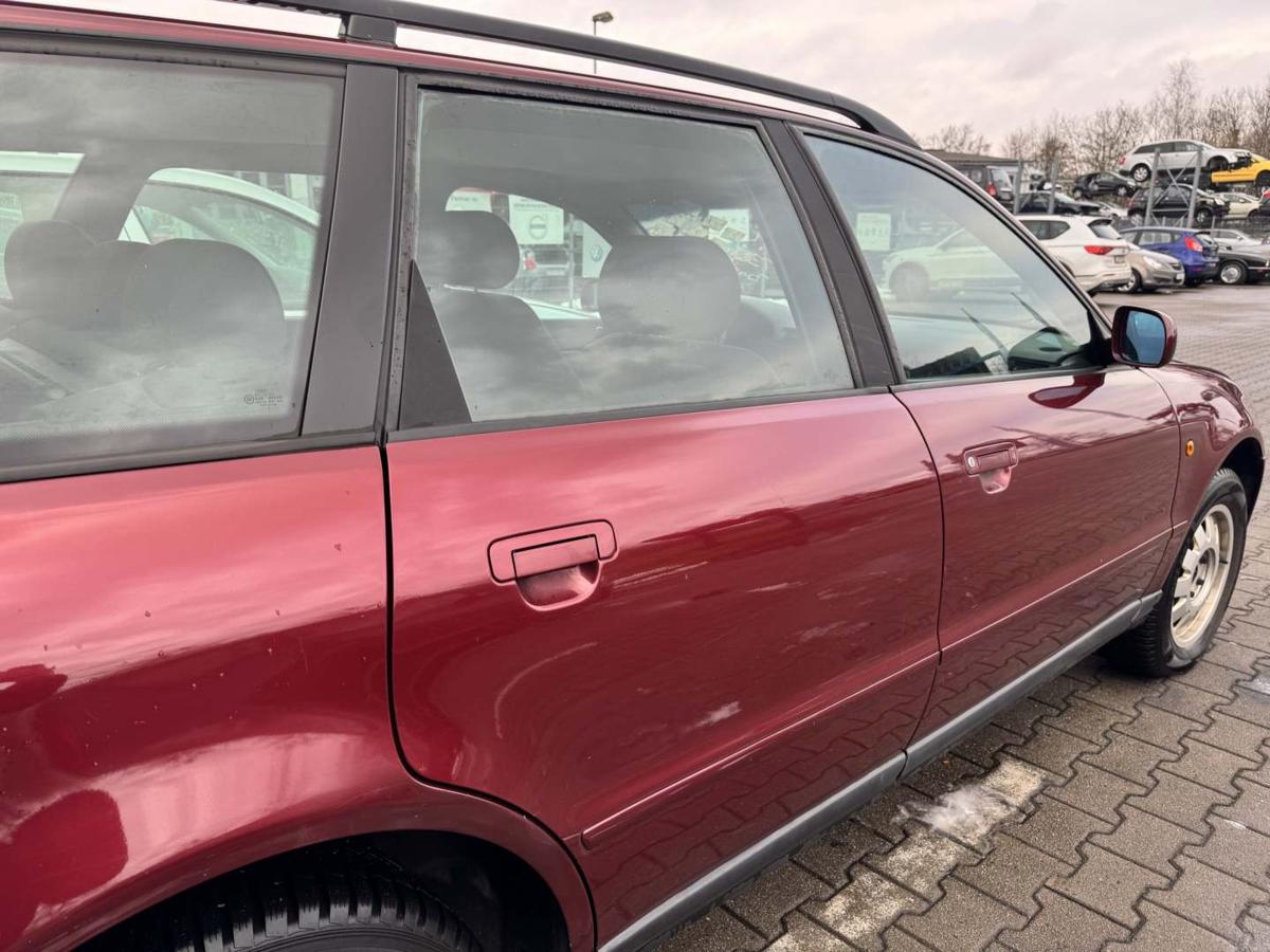 Audi A4 B5 original T&uuml;r hinten rechts LZ3L Hibiscusrot Kombi Avant Rohbau Bj.1998